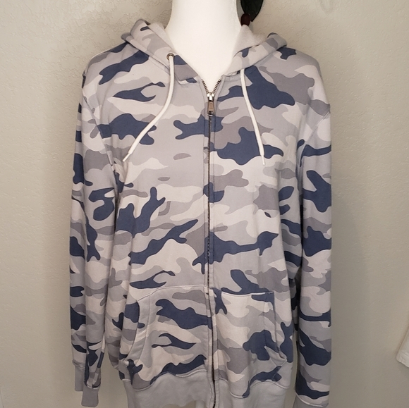 old navy camo hoodie